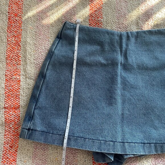 NWOT Vici Sweet Haze Denim Skort - Picture 8 of 10